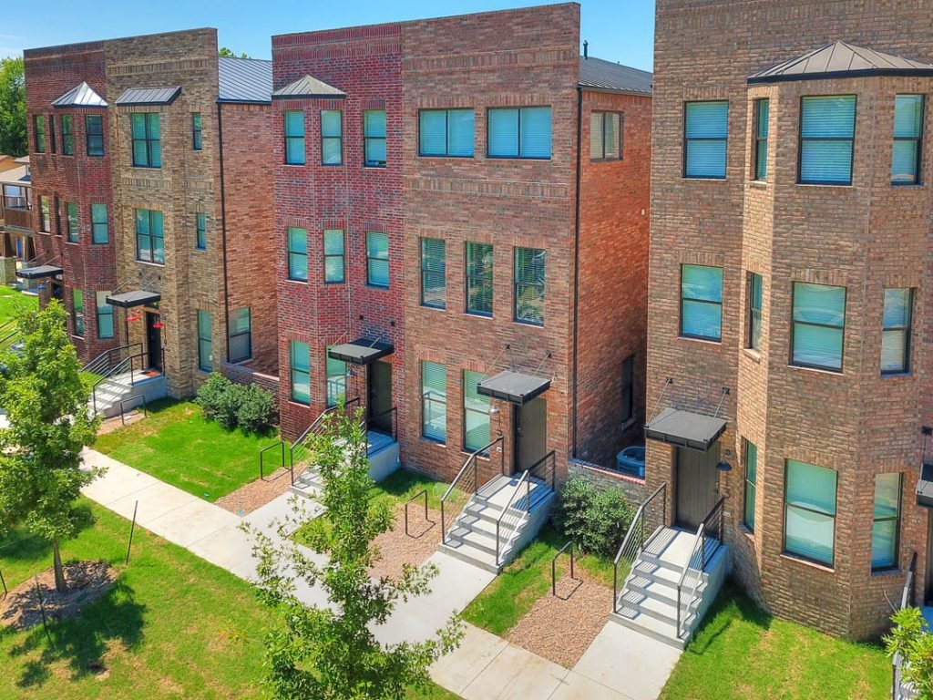 HOME Campus Corner Rentals The best houses for Students Norman, OK